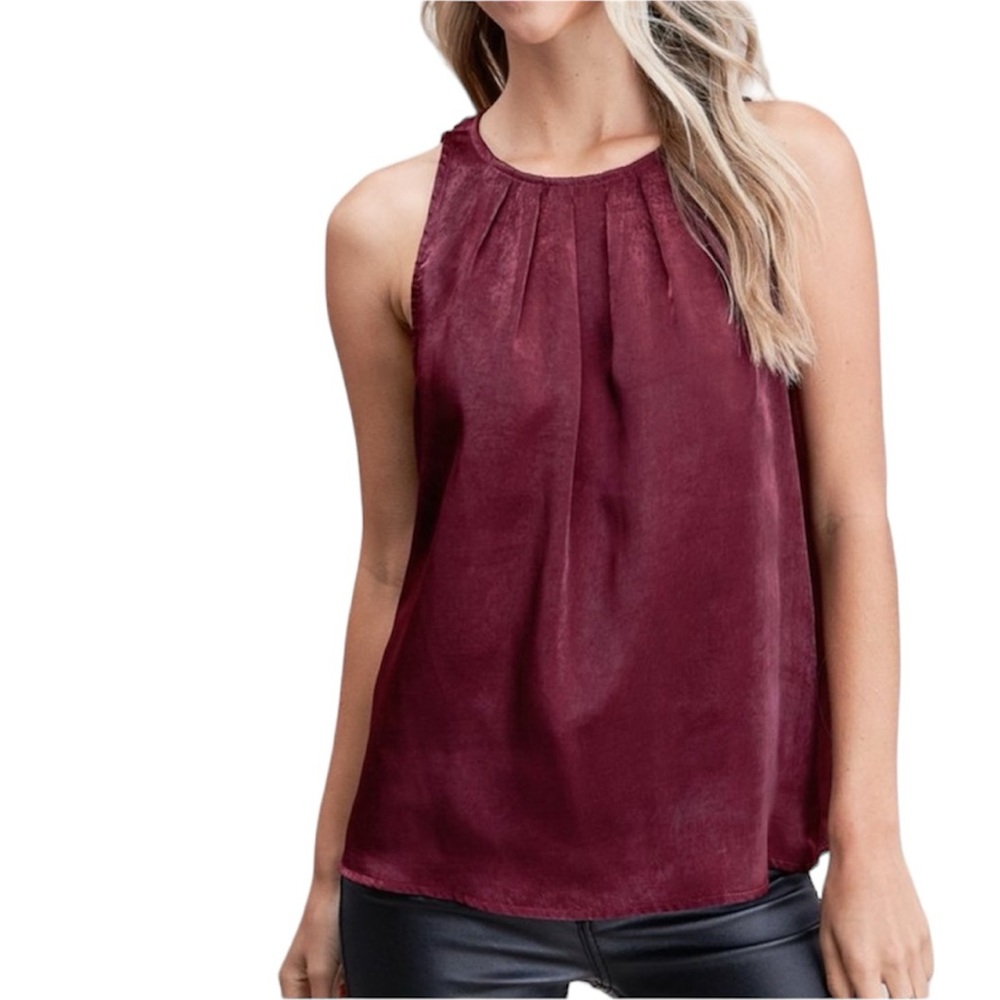 Arrays Blouse Pleated Sleeveless High Neck Top Burgundy NWT Women’s Size Large